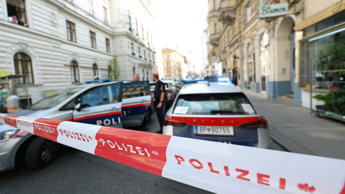 Bécsi rendőrautók és rendőrségi szalag