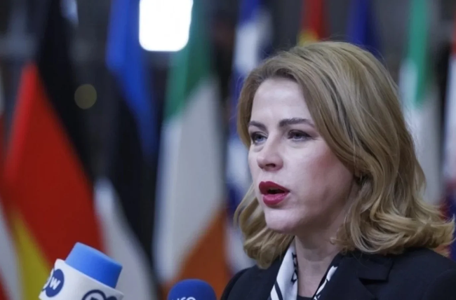 „Zelenszkijnek már csak Európa maradt” - a lett miniszterelnök szerint súlyos válságba került Ukrajna és az Egyesült Államok kapcsolata Evika Silina