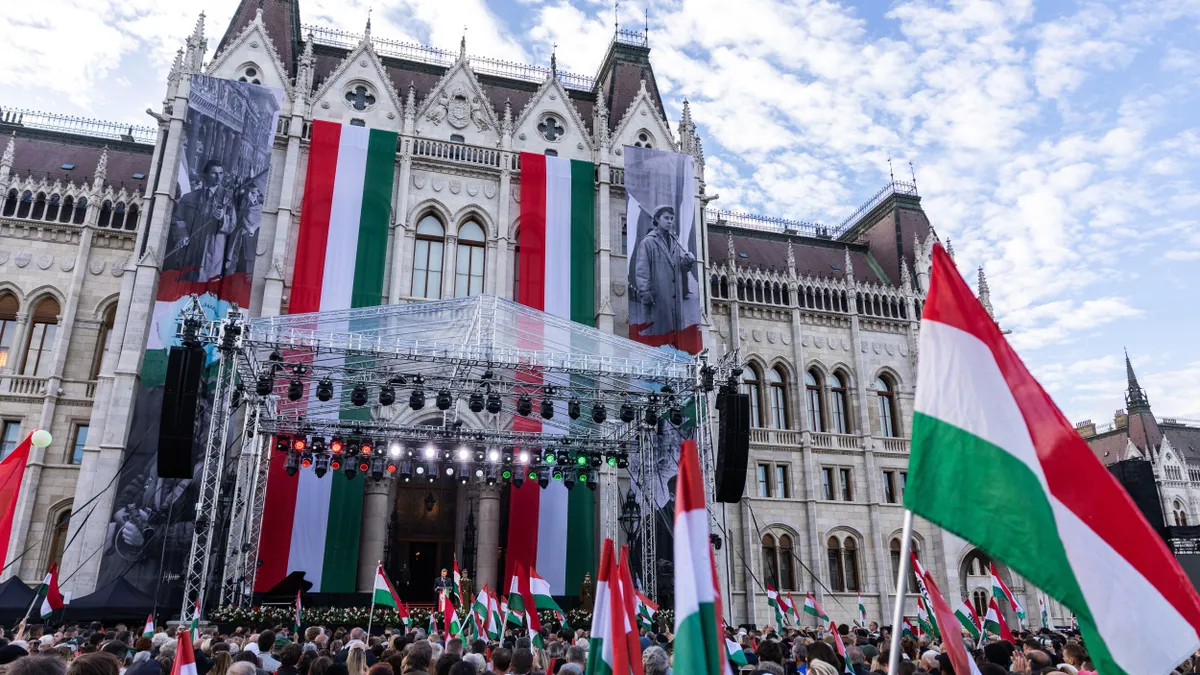 Magyar Parlament épülete az október 23-i ünnepségen