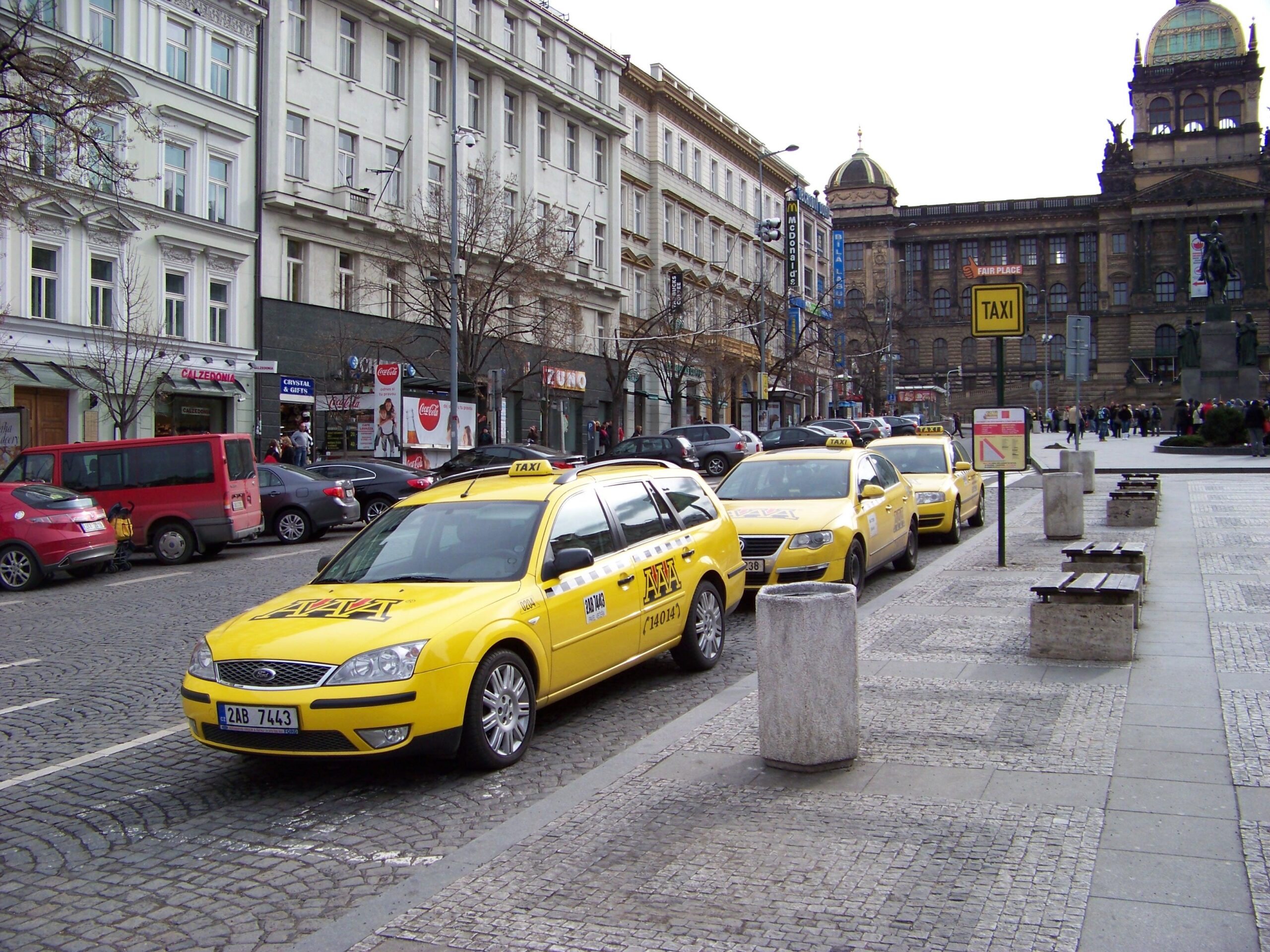 prágai taxi a történelmi belvárosban