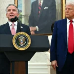 Trump egyre keményebben üzen Zelenszkijnek, miközben különmegbízottja már Putyinnal tárgyal Szentpéterváron Trump és Witkoff tájékoztató