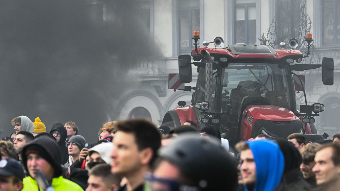 Gazdatüntetés az agrártámogatások miatt